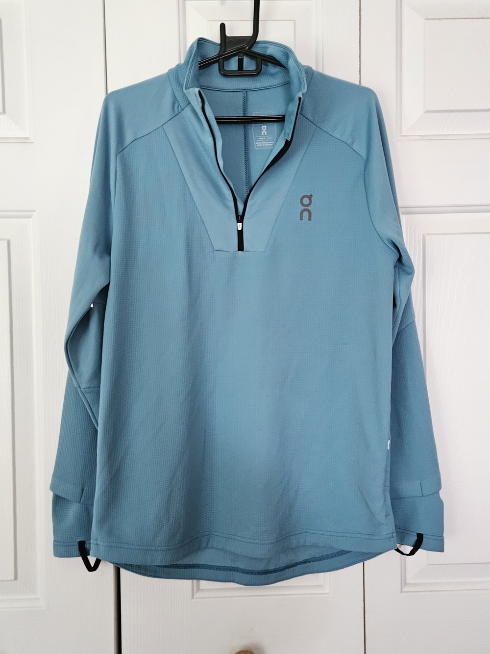 On Running Climate Lightweight 1/4 Zip Pullover - Picture 5 of 10